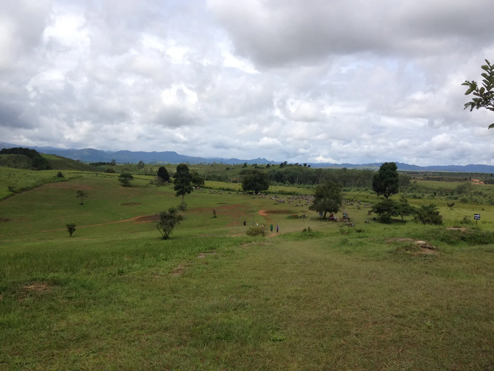 Plain of Jars: il mistero delle giare